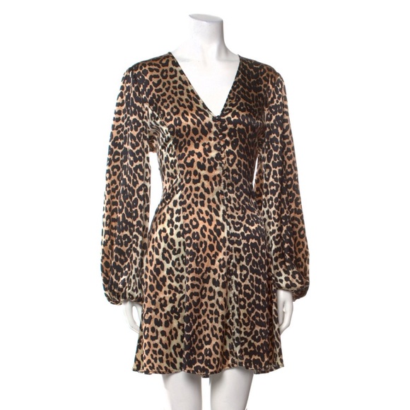 Ganni Dresses & Skirts - Ganni Leopard Print Long Sleeve Dress